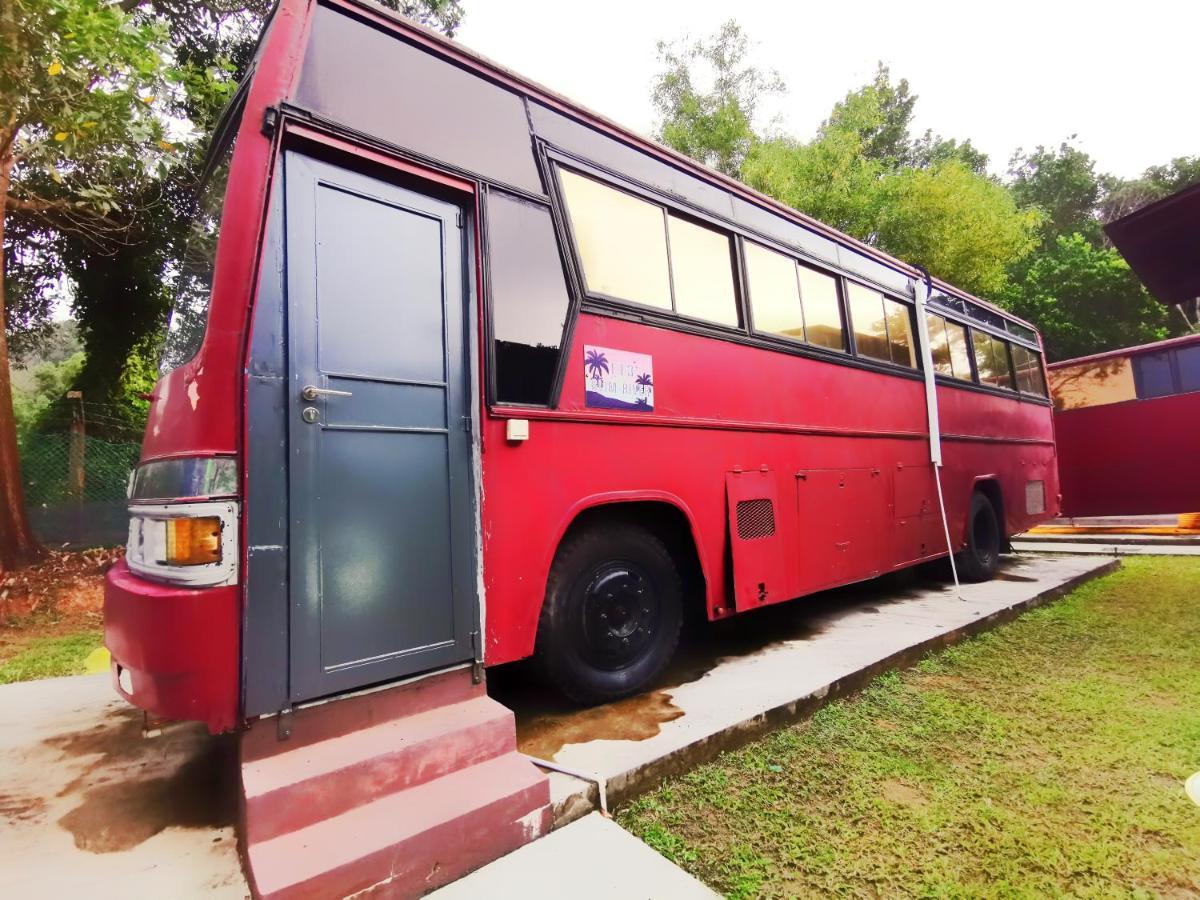 Pangkor Bus Resort by BESLA Pekan Pangkor Eksteriør bilde